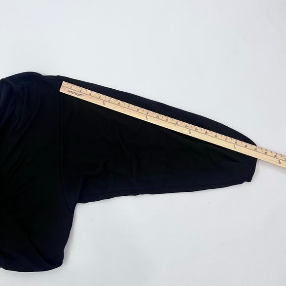 BEYOND YOGA WOMENS CROPPED LONG SLEEVE WRAP FRONT TOP BLACK SIZE MEDIUM - Picture 8 of 13